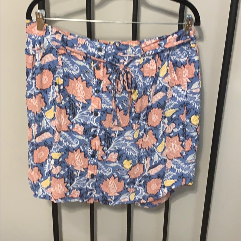 NWOT loft floral print skirt
